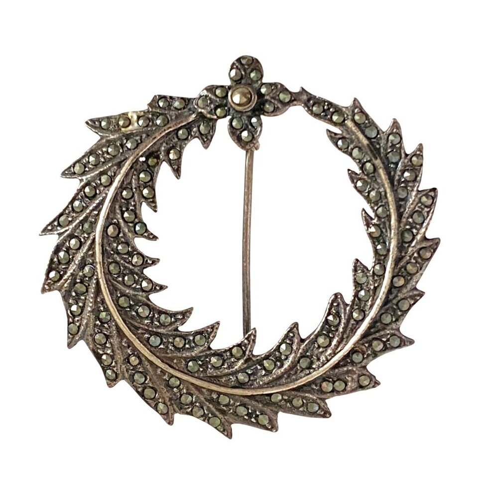 Vintage Wreath Pin Brooch Marcasite Marked 925 Sterling Silver c1940